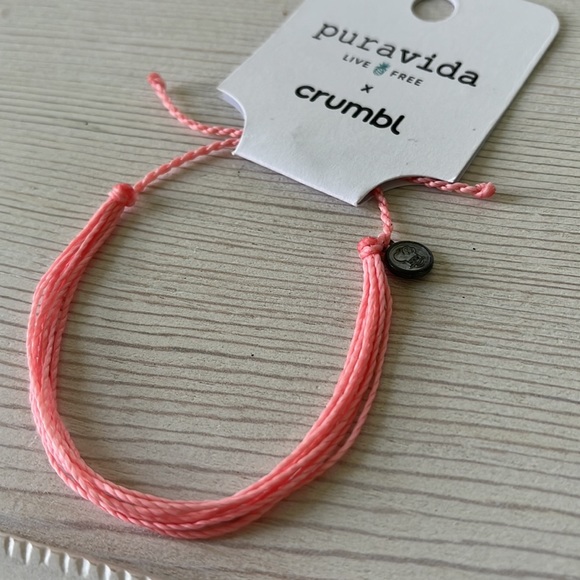 NWT CRUMBL X PURA VIDA BRACELET 🍪 rare collectors bracelet🎀 limited edition - Picture 2 of 7